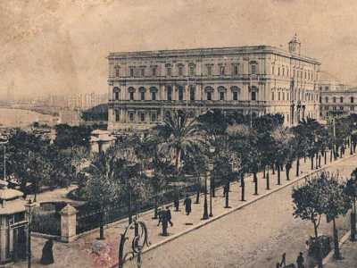 Nell�incrocio tra corso Cavour e corso Vittorio Emanuele dominavano invece i verdi Giardini Margherita...